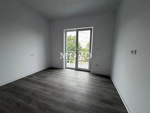 Duplex | 4 camere | Asfalt | Finisaje premium | Curte generoasa | - imagine 9