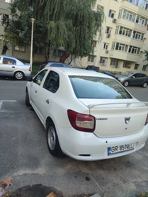 vând Dacia Logan motor de 1 2 benzina gpl 