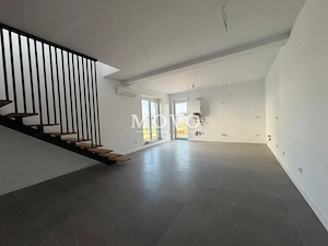 Duplex | Finisaje premium | Curte generoasa | Toate utilitatile | - imagine 2