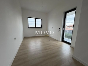 Triplex in Sacalaz | Finisaje premium | 4 camere | Asfalt | 2 balcoane - imagine 8