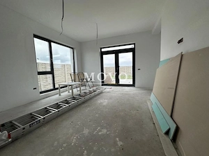 Duplex | Parter + Etaj | Toate utilitatile | Curte generoasa | - imagine 3