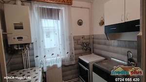 Apartament 3 camere de vânzare   Micro 39, strada Ionel Fernic - imagine 11
