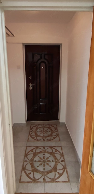 Apartament 3 camere, spațios, luminos și liniștit, cu vedere spre parc și lac