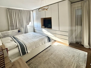 Penthouse cu scara interioara, 85 mp utili, 3 camere, 2 Terase, zona Centru