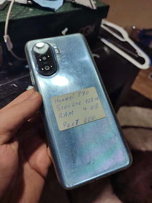 Telefonul Huawei y70