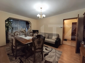 Apartament cu 2 camere de 41mp la etajul 1 din 2 cu parcare in zona 14 Mai