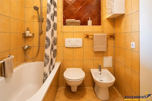 Apartament loft unicat 200 mp in inima Brasovului Istoric, la poalele Tampei, la 5 minute de Piata S - imagine 8