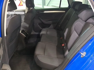 SKODA Superb Ambition 2.0 DSG Diesel 150 - imagine 8