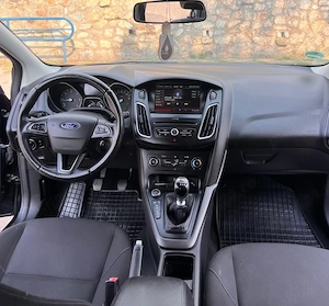 Ford Focus Combi1.5 TDCi 120 CP - imagine 8