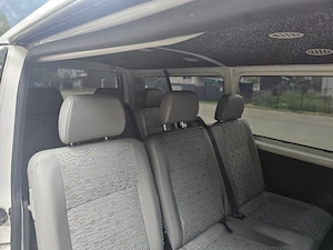 Volkswagen Transporter 8+1 locuri 2.0TDI LANG - imagine 9