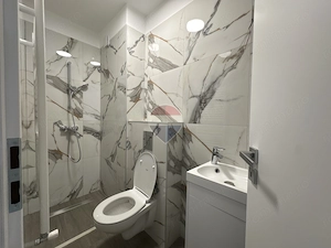 Apartament de inchiriat 3 camere nou de lux | Dacia, Bloc Nou, Parcare - imagine 5
