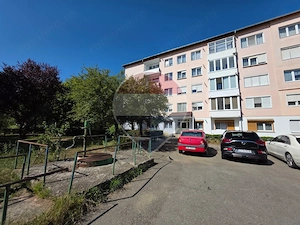 Apartament cu 3 camere gata de mutat- Medias - imagine 17