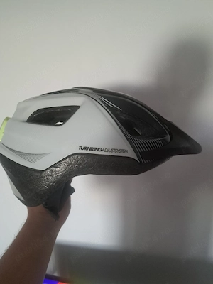 casca B'Twin cu led