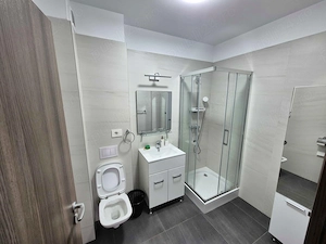 Proprietar, Închiriez Apartament modern cu 3 camere, 79 m , bloc nou, Rebreanu Towers, Soarelui - imagine 5