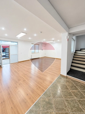 Spațiu de birouri în Vitan | 200 mp utili | Curte proprie - imagine 2