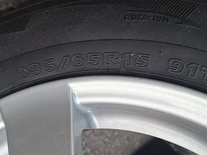 Jante Aliaj Volkswagen-Skoda-Seat 15' 5x112 Et38 Cu Anvelope M+S 195/65/15 - imagine 4