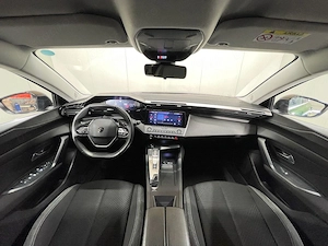 Peugeot 308 - imagine 7
