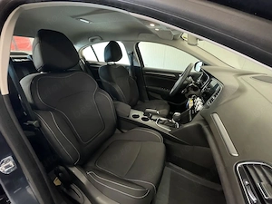 Renault Megane - imagine 10