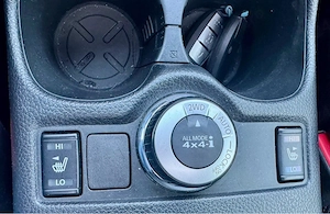 Nissan X Trail Automat 4x4 Diesel  - imagine 9