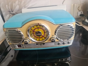 Radio -AM-FM și CD player Memorex