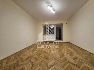 Apartament 4 camere,zona Malul Muresului