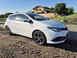 Toyota  Auris Hibrid - imagine 4