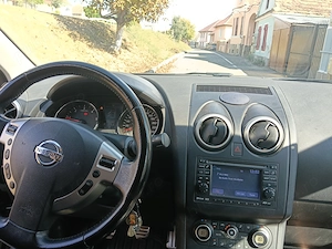 Vând Nissan Qashqai 1.5 diesel 