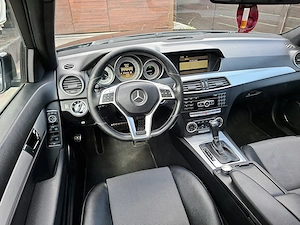 Mercedes C220 CDI AMG  - imagine 10