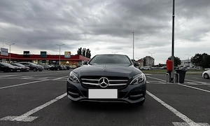 Mercedes-Benz C-220