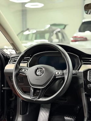 Vând vw Passat b8 2016 automat tracțiune integrală 2l 190 cai - imagine 4