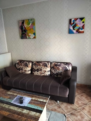 Apartament de inchiriat.