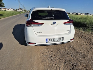 Toyota  Auris Hibrid - imagine 10