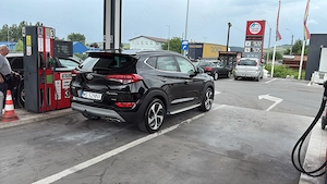 Hyundai Tucson, automat,4 4, diesel, 2000 cm - imagine 5
