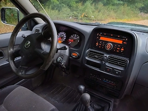 Nissan Navara Pick up 2010 4x4 2.5 diesel Stare perfecta  - imagine 4
