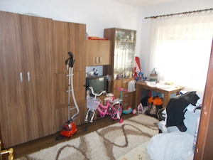 Casa P+M, Mosnita Noua, zona Kaufland, 5 camere, 200mp, teren 720mp, mobilata si utilata - imagine 4