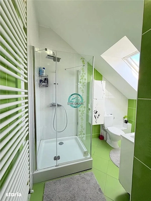 Inchiriez casa cu 3 dormitoare, 3 bai, piscina si panouri in Belvedere - imagine 9