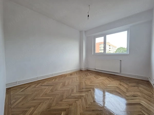 Inchiriere Apartament 3 camere Nemobilat PS-uri - imagine 3