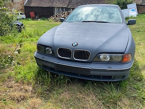 Vând BMW Seria 5 E39 523i