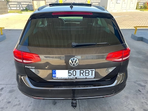 PASSAT 2016,Motor 2,0 Diesel,KM 220000 REALI,DISTRONIC Plus,NAVI,PANORAMIC,NAVI,Pilot,Comenzi, - imagine 17