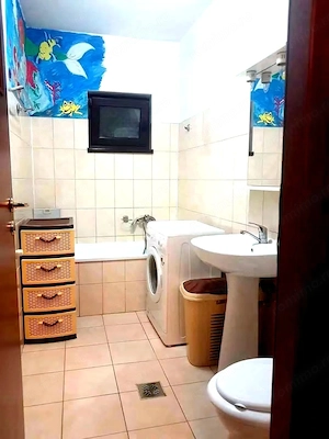 Închiriez apartament doua camere str.Smardan Bragadiru - imagine 4