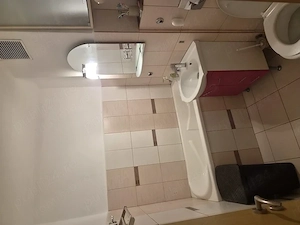 Inchiriez apartament 2 camere decomandat - imagine 8