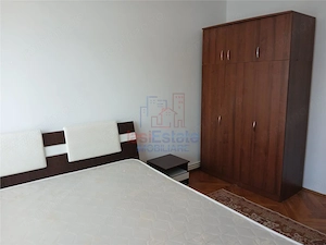 Apartament 2 camere decomandat, 55 mp, Podu Ros - etaj 3, centrala proprie - imagine 3