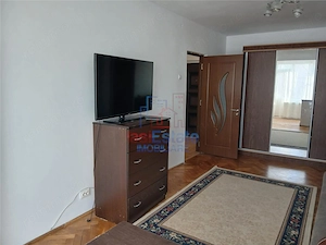 Apartament 2 camere decomandat, 55 mp, Podu Ros - etaj 3, centrala proprie - imagine 4