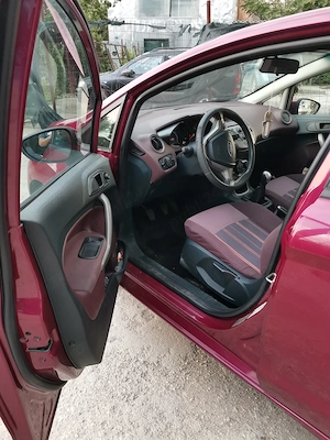 Ford Fiesta 1.25 Benzină 82 CP | A C | All Season noi | Întreținută - imagine 6