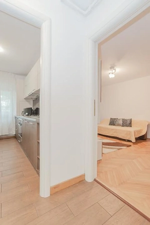 Apartament 3 camere de închiriat – Faleza Nord, Constanța - imagine 3