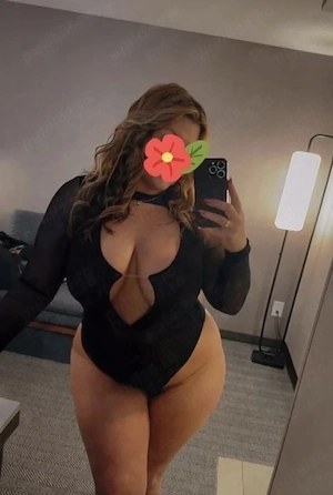 Te aștept în locația mea să ne distrăm masaj erotic și de relaxare 