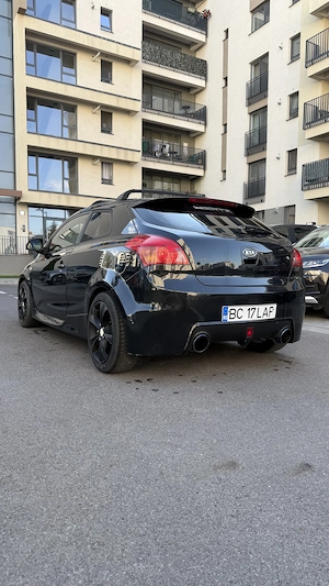 Vând Kia Ceed din 2009, motor 1.6 benzină, 182.000 km - imagine 5