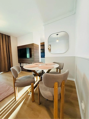 PF vând ap 3 camere Florești Tineretului, două băi, bloc cu lift - imagine 3