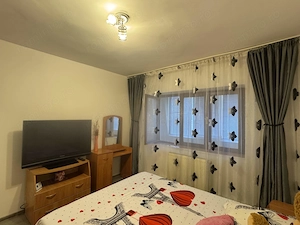 Garsoniera, et.3  3 cu acoperis, 38 mp, mobilat+utilat, Primaverii - imagine 10