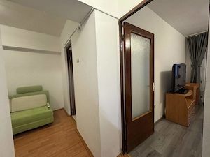 Garsoniera, et.3  3 cu acoperis, 38 mp, mobilat+utilat, Primaverii - imagine 16